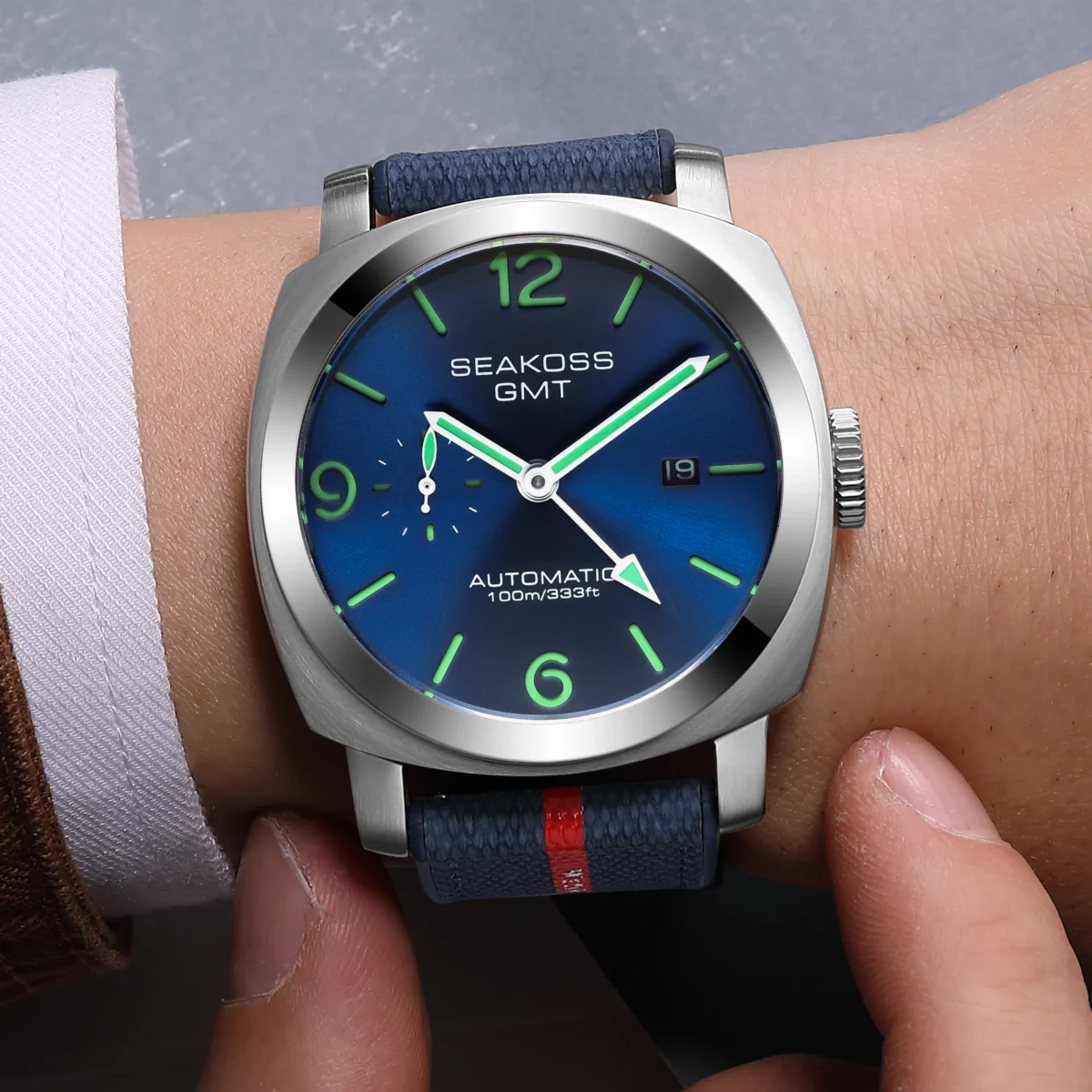 SEAKOSS 10 Bar GMT Diver Automatic ST2557 316L Super Luminous Watch 4