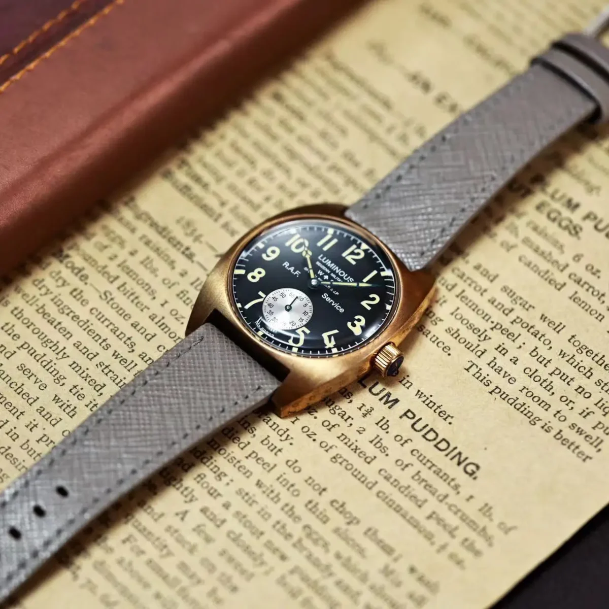 NEW Seizenn W10 WW2 Field Watch Retro Arrow Pilot Watch Men Mechanical Manual Hand Wind Luminous Merkur CUSN8 Bronze Turtle Case 3